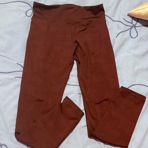 Old Navy Active High-Waist Leggings — Deep Magenta Camo